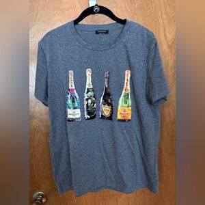 Gray Graphic T-Shirt with Vibrant Champagne Bottles - Size: L
